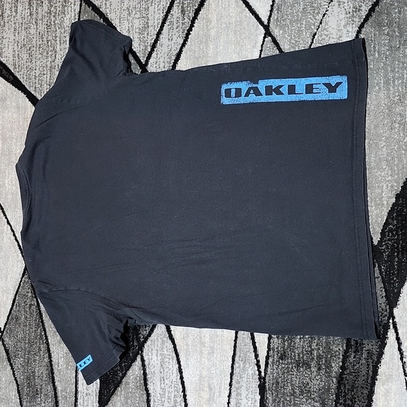 OAKLEY BUCKLE EXCLUSIVE REGULAR FIT GRAPHIC CREW-NECK TEE-SHIRT LARGE - Picture 7 of 11
